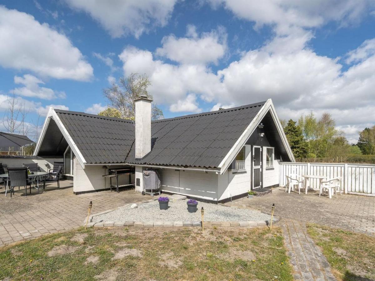 Holiday Home Arnfin - 160M From The Sea In Lolland- Falster And Mon By Interhome Rødby Exteriér fotografie